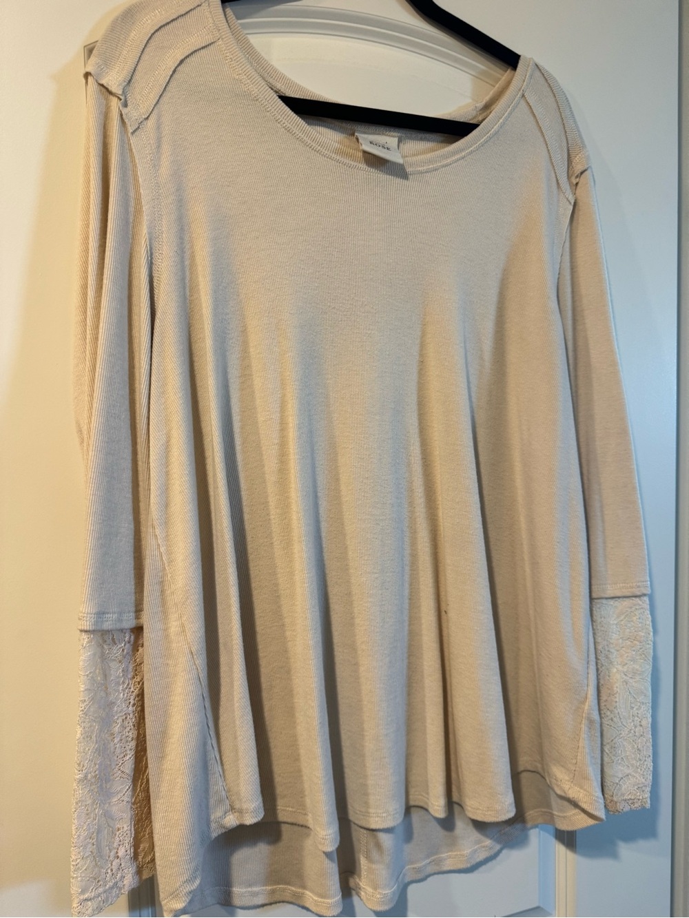 Knox Rose Cream Long-Sleeve Top with Lace Cuff Detail